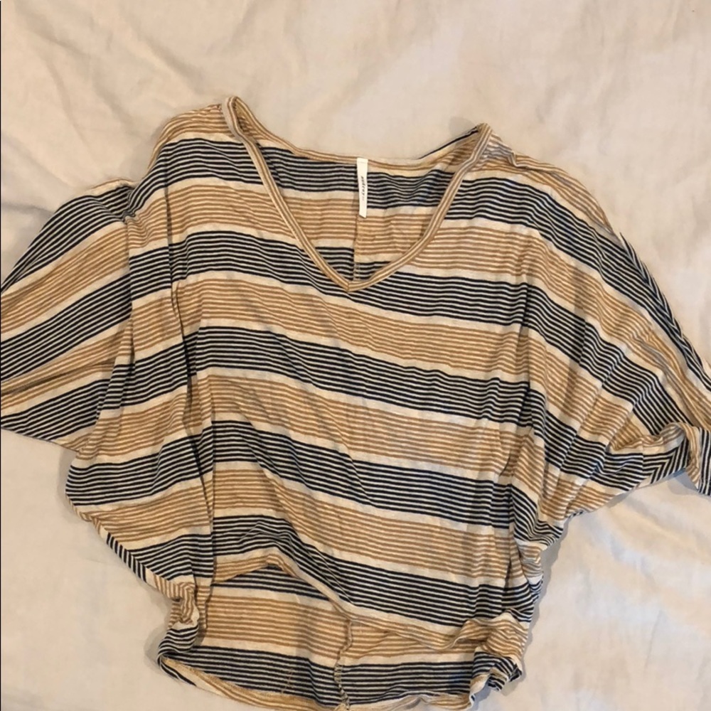 Cropped T